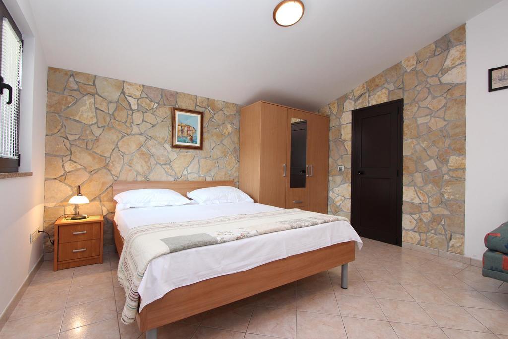 Apartments Marlina Rovinj Luaran gambar