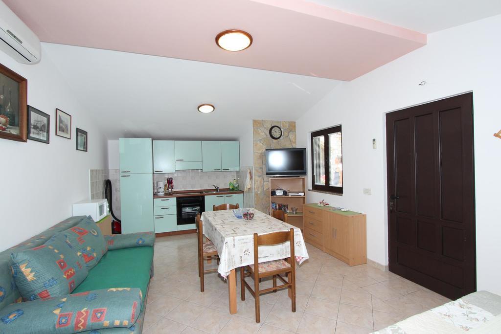 Apartments Marlina Rovinj Luaran gambar