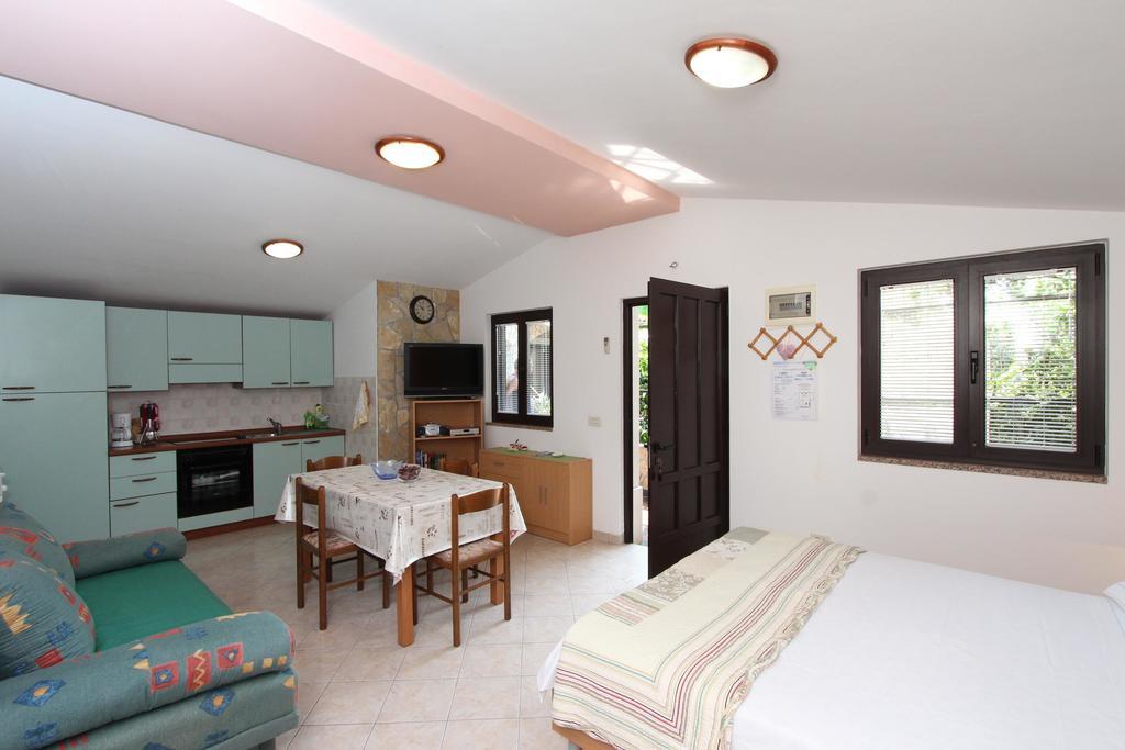 Apartments Marlina Rovinj Luaran gambar