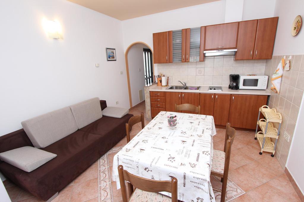 Apartments Marlina Rovinj Luaran gambar